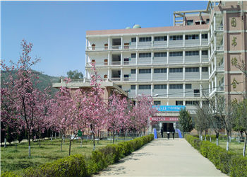 昆明卫生职业学校2019年三年制普通中专招生简章