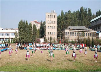 云南省轻工业学校2019年三年制普通中专招生简介