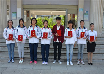 云南省曲靖市工商学校2020年三年制中专报名专业简介