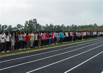 云南卫生职业学院2021年春季新生报名须知