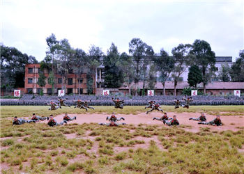 昆明经贸外事学院2021年中考招生标准