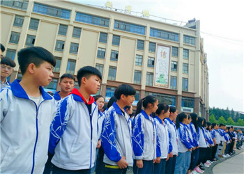 麒麟长兴职业技术学校2022年报名费用是多少(图1)