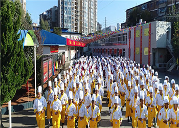 云南新西南技工学校2022年新生报名须知(图1)