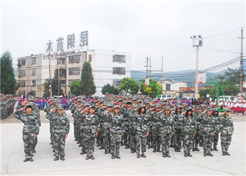 云南新西南技工学校2023年招生报名流程(图1)