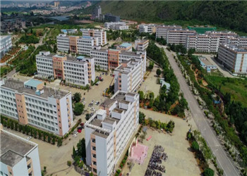 文山农业学校2023年中专招生专业(图1)
