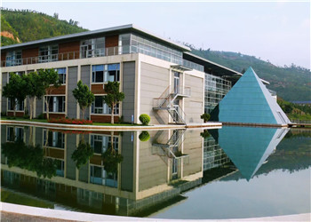 云南庆来技工学校2024年招生简章