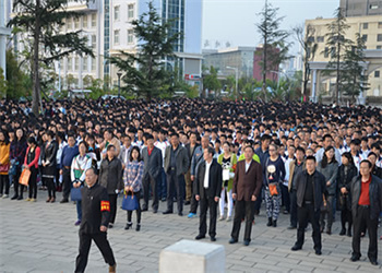 云南中专招生网2025年曲靖工商职业技术学校招生专业