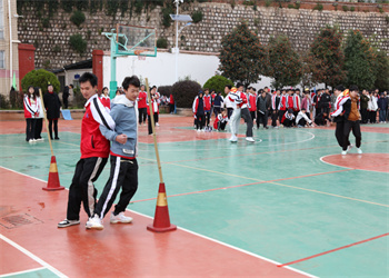 云南中专学校2025年昆明技师学院招生简章