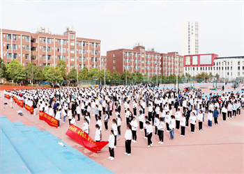 云南中专学校2025年昆明市卫生学校招生专业