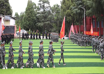 昆明辅仁技工学校2025年中专报名时间